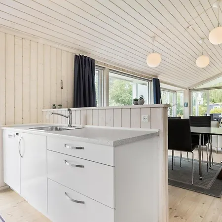 Holiday home Lovely In With Kitchen Olsted